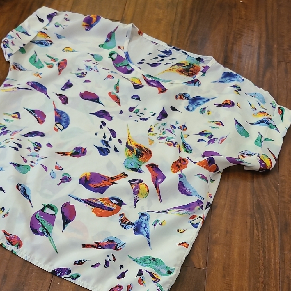 Colorful Bird Print Blouse - Picture 2 of 7